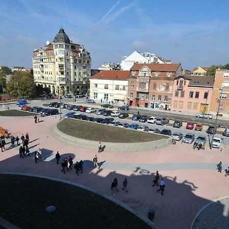 Centar Novi Sad-Studio No.4 Apartamento Exterior foto